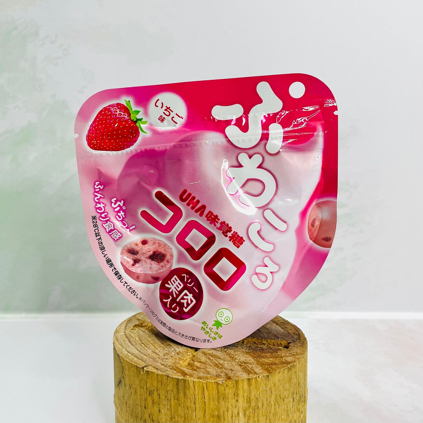 Kororo Fluffy Gummy Strawberry Flavor 30g
