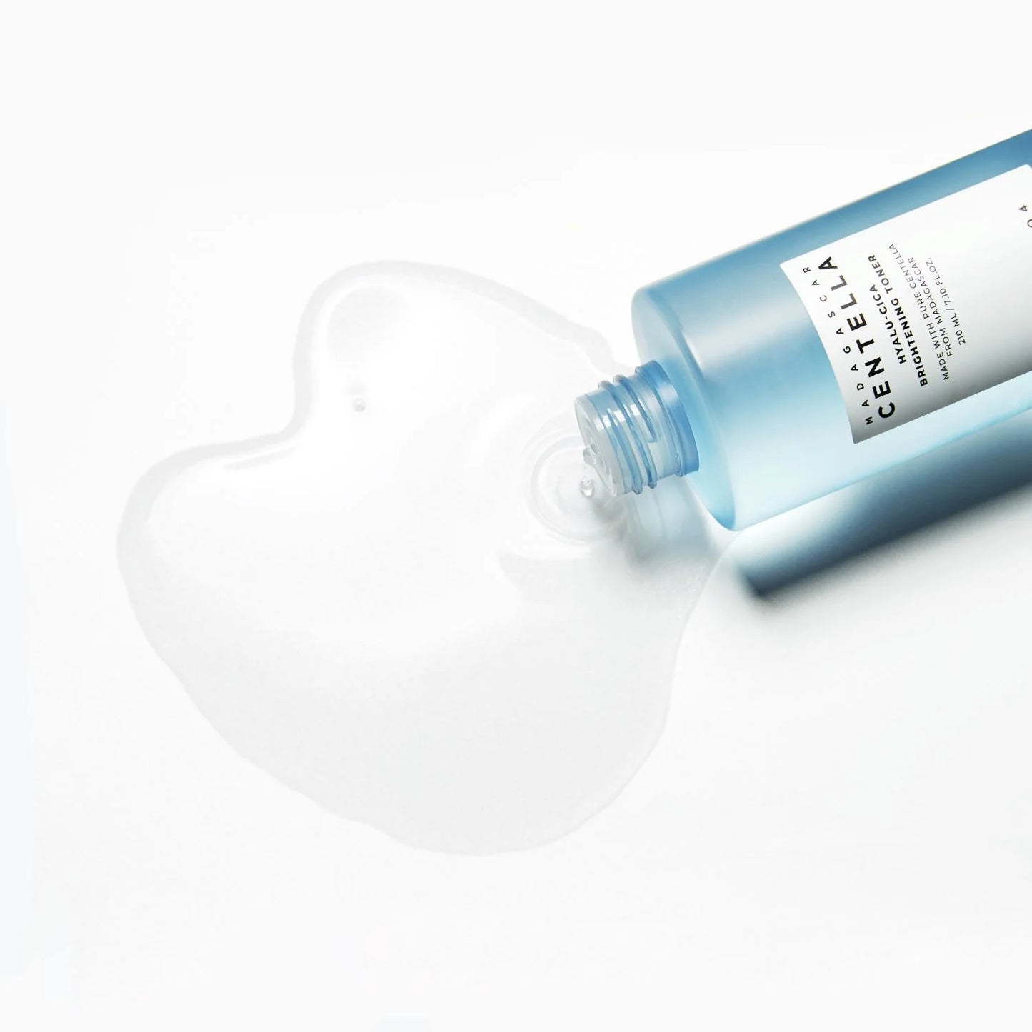 Skin1004 - Madagascar Centella Hyalu-Cica Brightening Toner 210ml