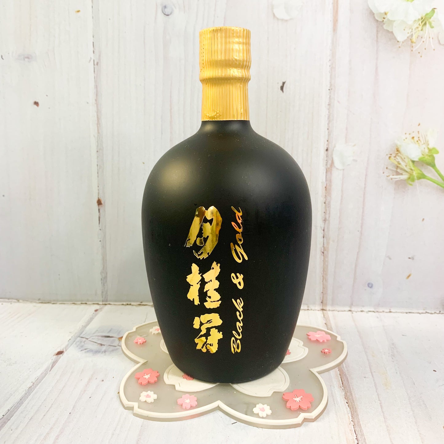 Gekkikan Black & Gold Sake 750ml