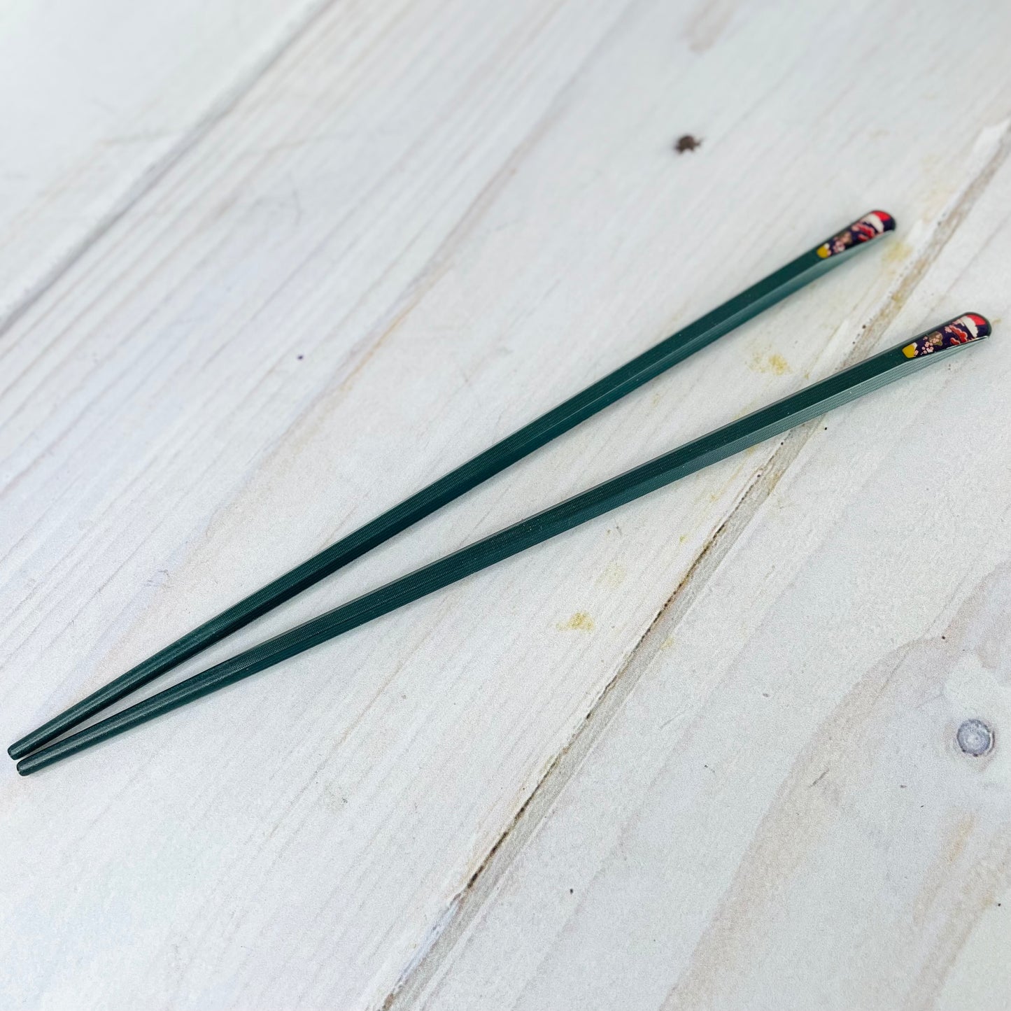 Palillos negro