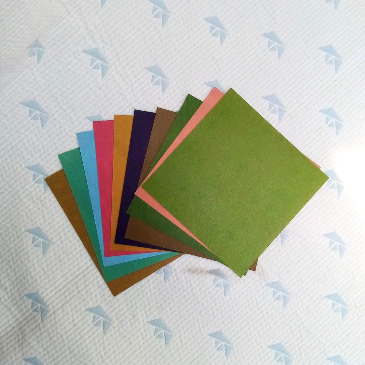 Papel especial para hacer Origami