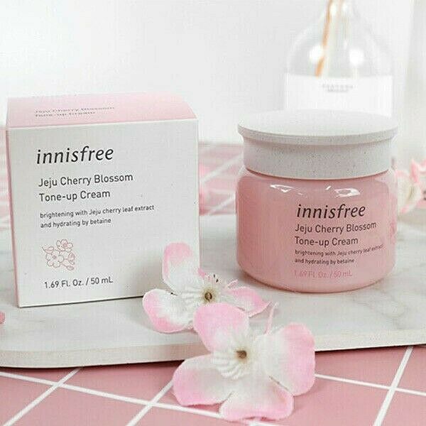Innisfree - Jeju Cherry Blossom Tone Up Cream 50ml