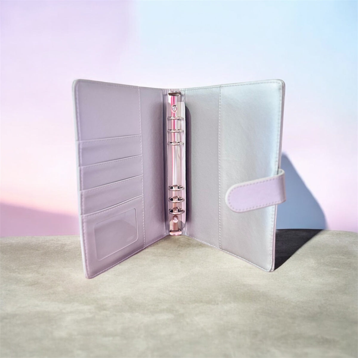 Maxi Binder - Random Color