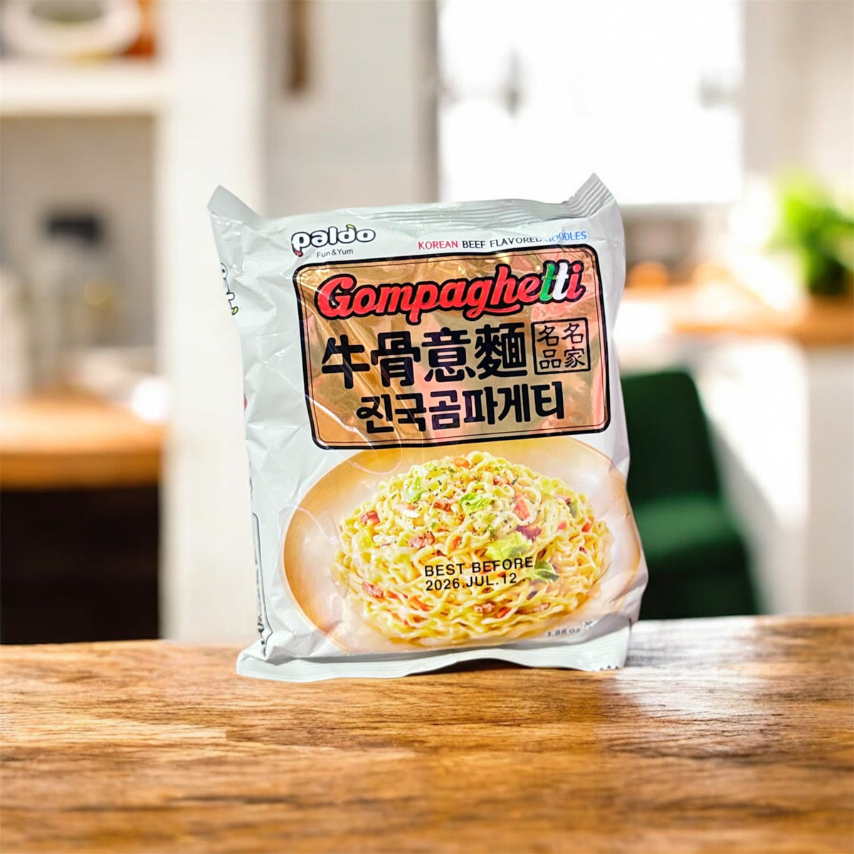Paldo - Gompaguetti (beef flavor noodles)