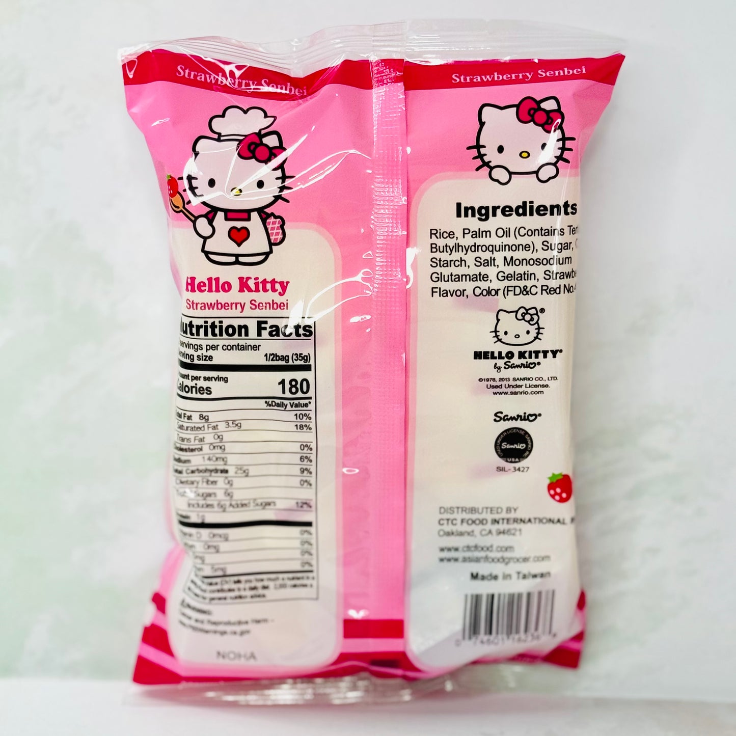 Hello Kitty Strawberry 🍓 Rice Crackers 🍘