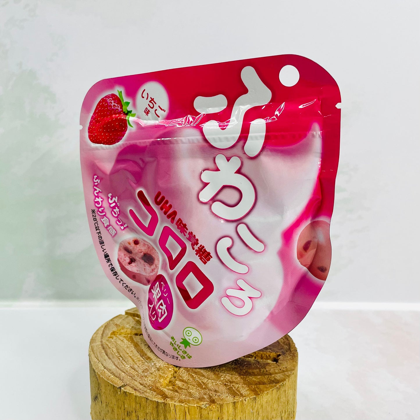 Kororo Fluffy Gummy Strawberry Flavor 30g