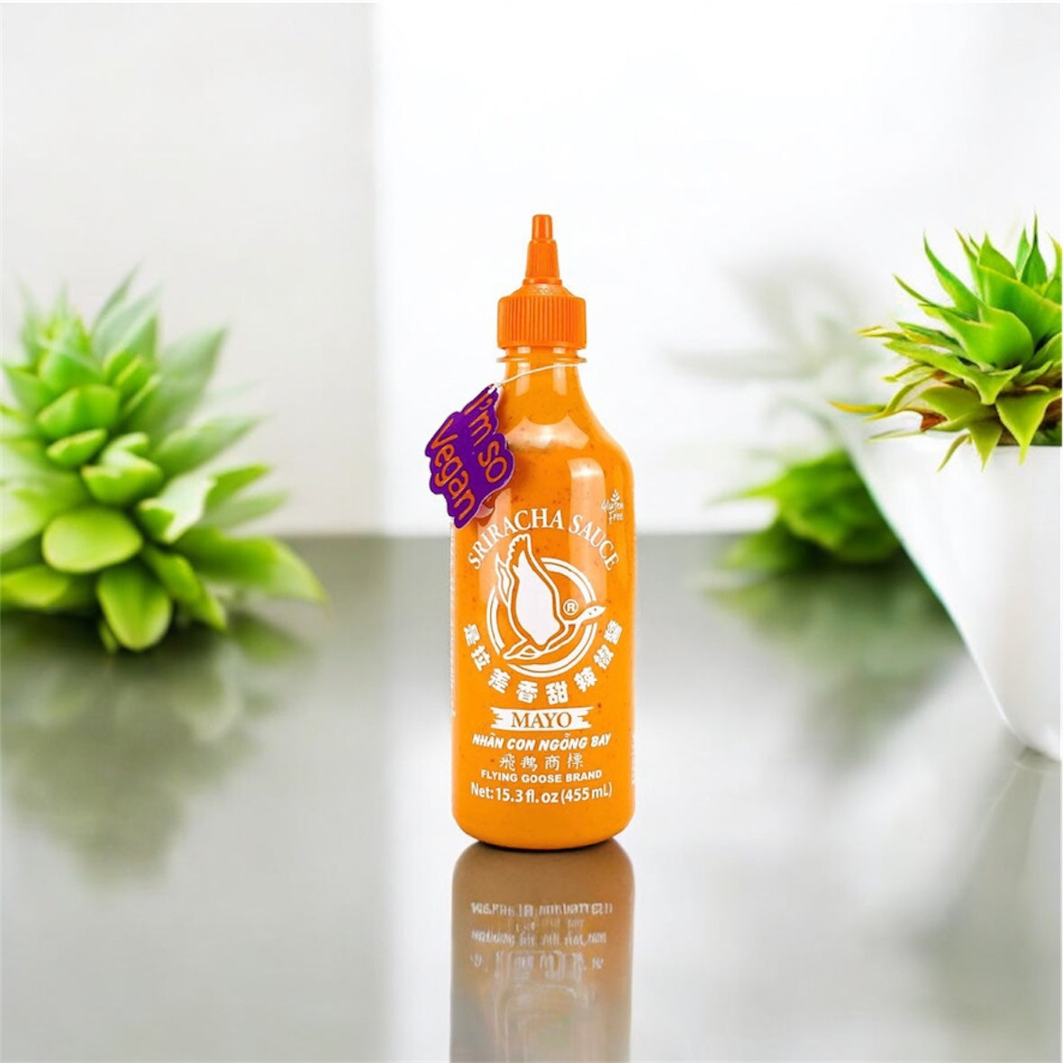 I'm So Vegan Sriracha Sauce Mayo 15.3 fl oz