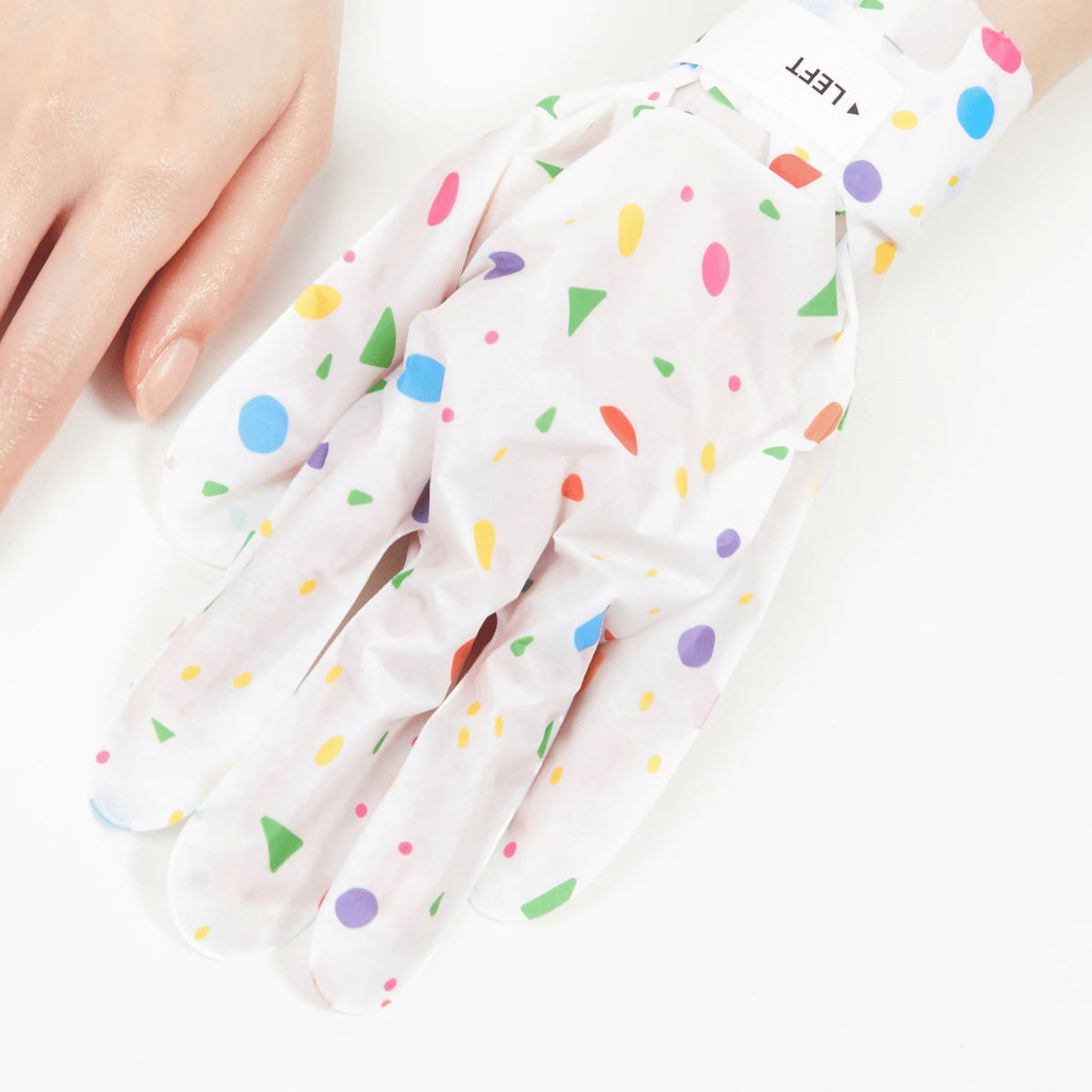 VT - Reedle Shot Nourishing Hand Mask