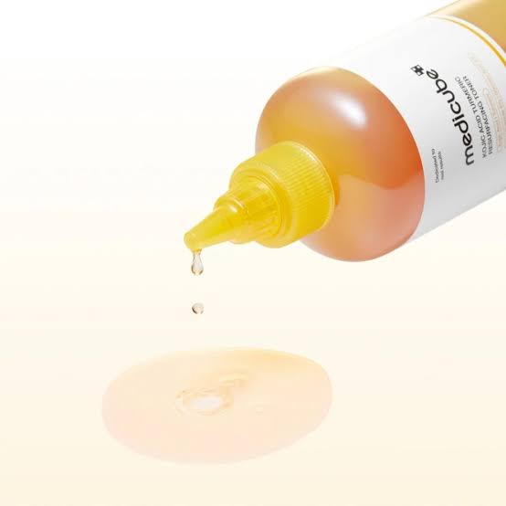 medicube - Kojic Acid Turmeric Resurfacing Toner 250ml