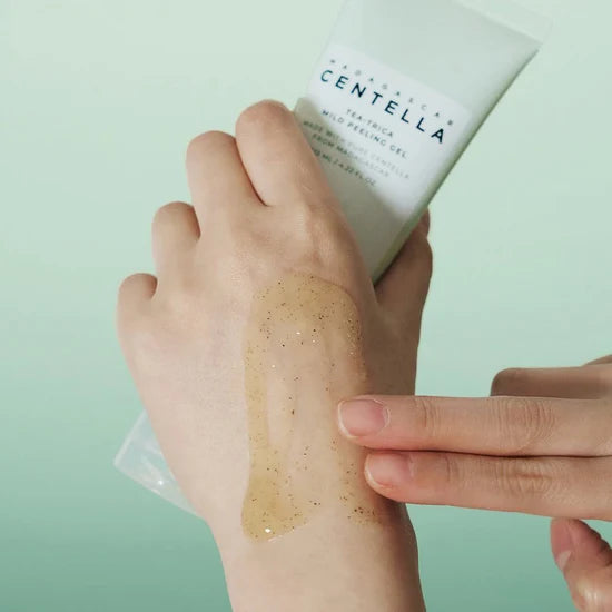 Skin1004 Madagascar Centella Tea-Trica Mild Peeling Gel 125ml