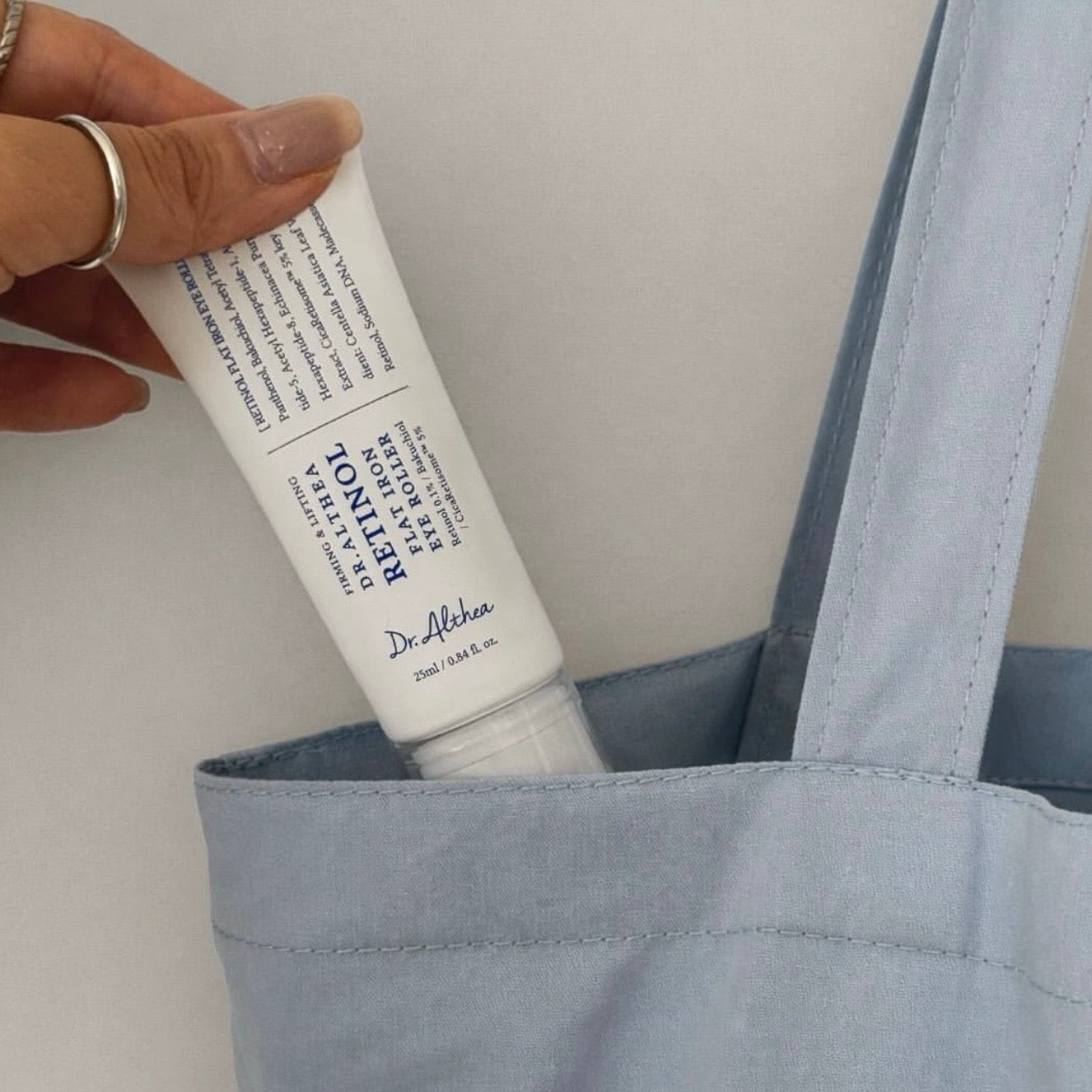 Dr.Althea - Retinol Flat Iron Eye Roller 25ml