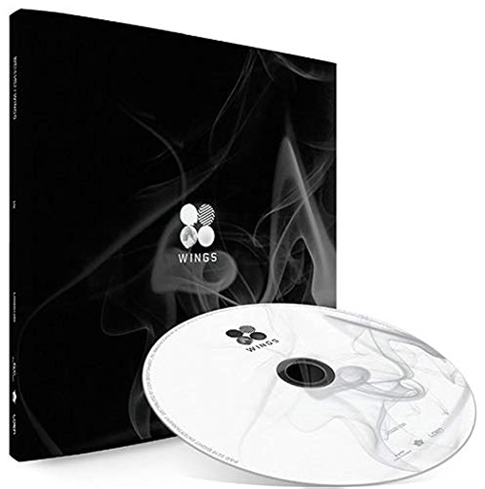 BTS - WINGS (Random Ver.)