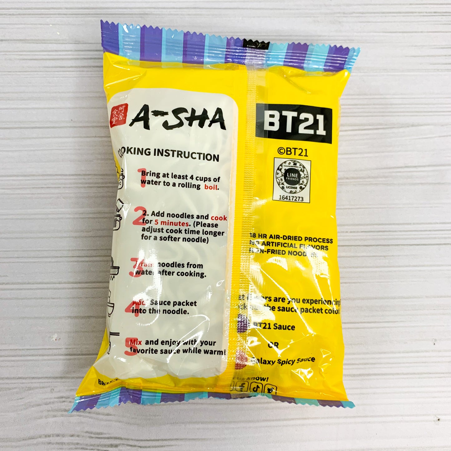 BT21 - Dry Noodles (Paquete Amarillo)