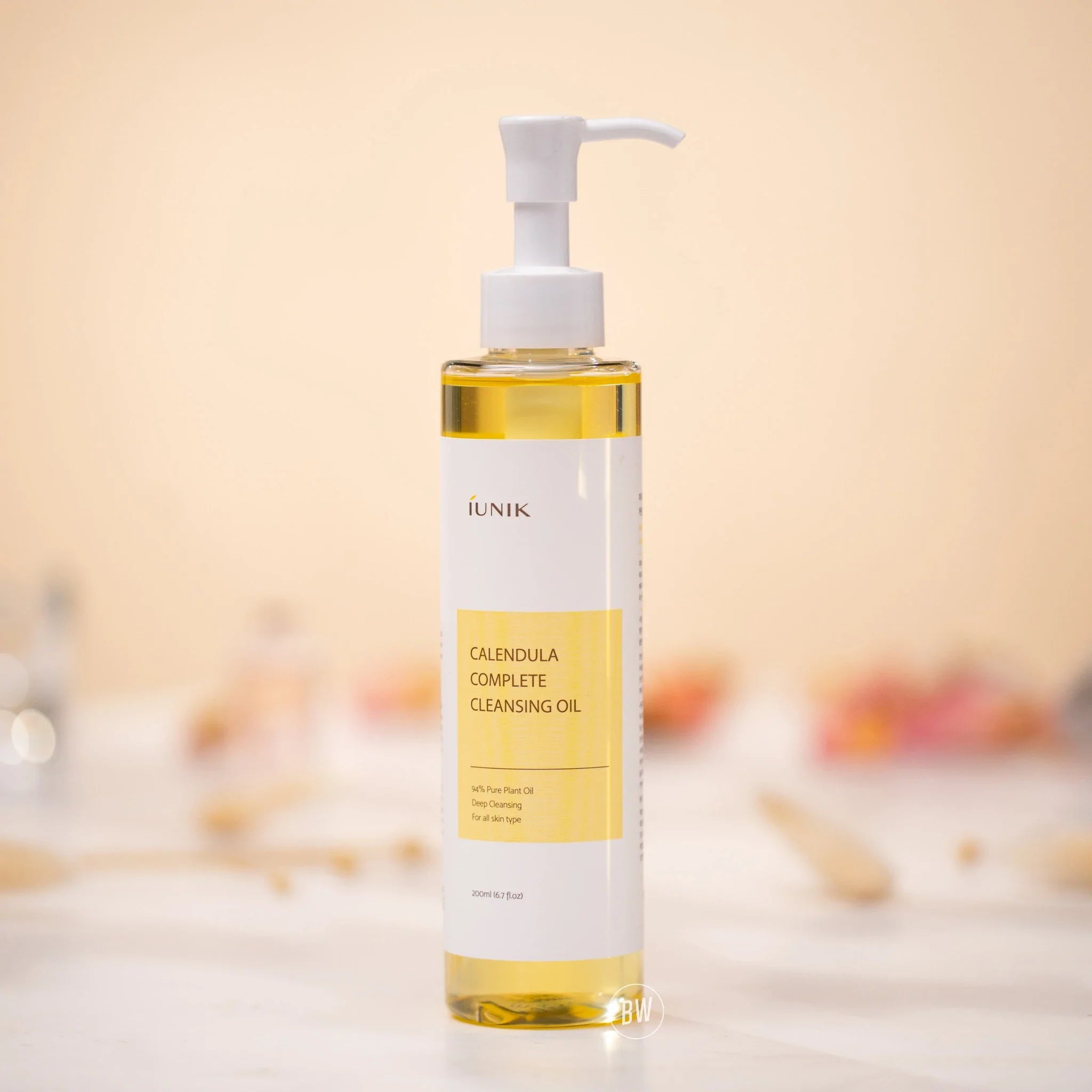 IUNIK - Calendula Complete Cleansing Oil 200ml – Asia's Lovers